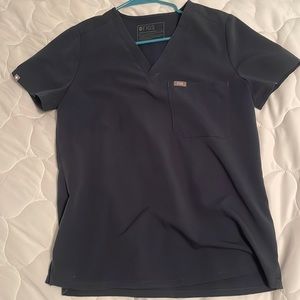 Dark harbor scrub top FIGS